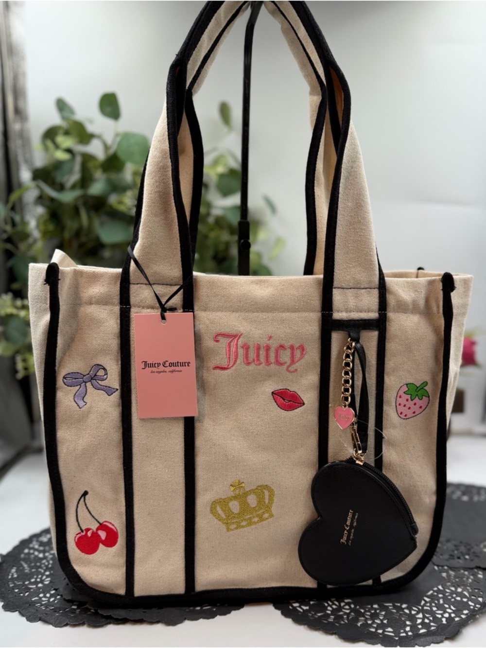 Juicy Couture “Have A Juicy Day” Black/Canvas Tote Bag NWT Charm Heart Pouch